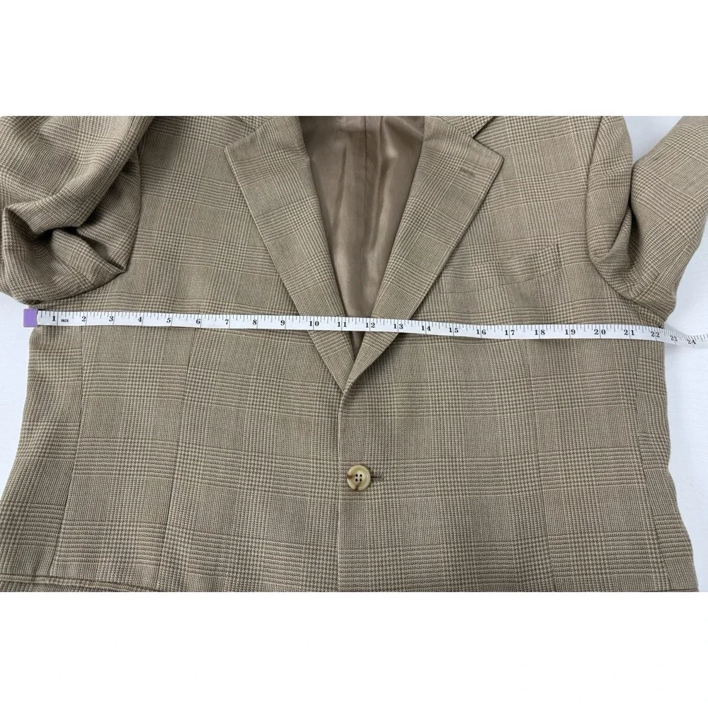 JoS A Bank Jacket Mens 42R Plaid Sport Coat Silk‎ Wool Blend Light Brown